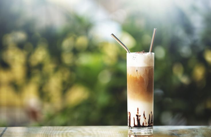 Lebih Sehat Kopi Panas atau Es Kopi? Ini Penjelasannya