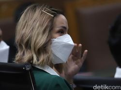 Kondisi Nia Ramadhani Rapuh Usai Divonis 1 Tahun Bui