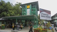 Pembangunan parkiran vertikal ini berjalan hampir dua bulan yang dimulai sejak bulan November 2021 dan akan dioperasikan pada Februari 2022 dengan tenaga operator 6 orang untuk mengoperasikan mesin hidrolik dan menata kendaraan roda 2.   