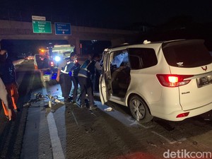 Korban Tewas Minibus Hantam Truk di Tol Boyolali Bertambah Jadi 3 Orang
