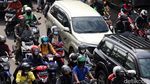 Potret Macet Panjang di Jalan Basuki Rahmat Arah Tebet Pagi Ini