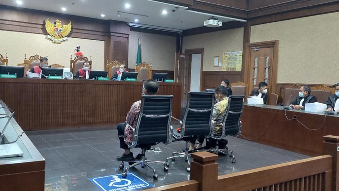 Sidang tuntutan eks pejabat Ditjen Pajak, Angin Prayitno.