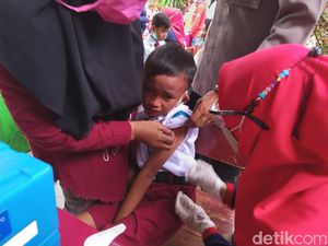 Majalengka Kebut Vaksin Anak Sekaligus Persiapkan Booster Lansia