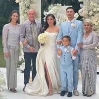 Vincent Verhaag sendiri diketahui memiliki darah campuran. Sang ibu berasal dari Indonesia, sedangkan ayahnya merupakan keturunan Belanda. Vincent juga memiliki seorang kakak perempuan yang bernama Elize. Foto: Instagram