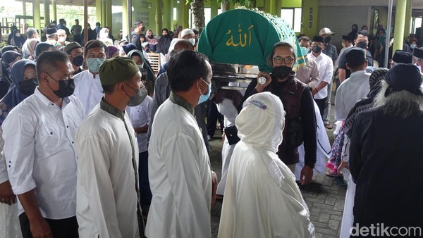 Begini Suasana Rumah Duka Legenda Jadah Tempe Mbah Carik Kaliurang