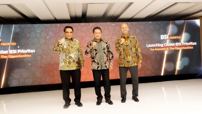 BSI Resmikan Outlet Prioritas BSI meningkatkan layanan untuk semua segmen nasabah tak terkecuali bagi nasabah prioritas. Salah satunya dengan menambah outlet BSI Prioritas di The Tower Jakarta.