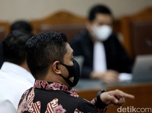 Eks Penyidik KPK Divonis 11 Tahun Bui karena Aparat tapi Dianggap Sopan