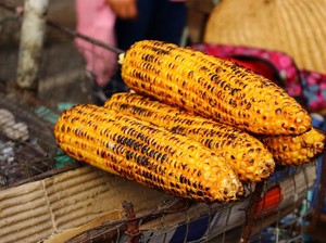 2 Resep Jagung Bakar untuk Malam Tahun Baru