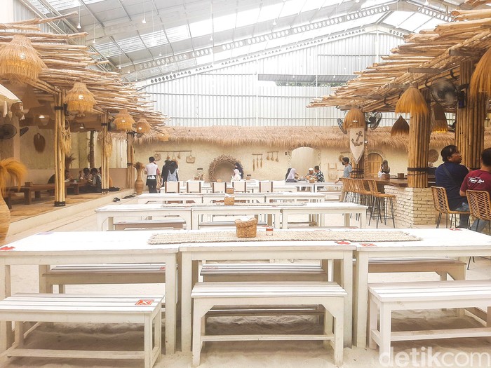 Hey Beach Hey Beach, Kafe di Alam Sutera yang Hadirkan Konsep Beach Club Bali.