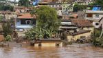 Potret Ganasnya Banjir di Brasil yang Tewaskan Belasan Orang