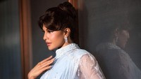 Jacqueline Fernandez juga ikut diperiksa polisi terkait kasus sang kekasih yang diduga melakukan penipuan dan pencucian uang. Foto: Instagram Jacqueline Fernandez