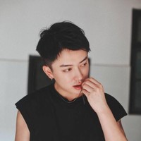 Seorang influencer Douyin (TikTok versi China) Jin Dawei atau yang juga dikenal sebagai Abel cukup populer di media sosial dengan konten-konten menghibur ditambah paras rupawan. Tapi pada 2019, ia pernah tiba-tiba menghilang yang menimbulkan pertanyaan. Foto: Douyin/Weibo Jin Dawei