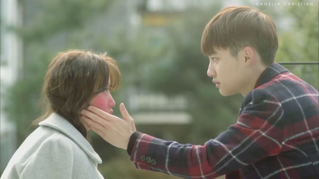 Moon Ga Young dan D.O EXO dalam drama Korea Exo Next Door
