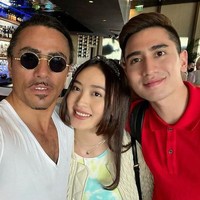 Di restoran milik Salt Bae itu Verrel dan Natasha mendapatkan kesempatan untuk mencoba salah steak dengan balutan emas. Makanan itu merupakan salah satu yang termahal di restoran milik Salt Bae. Foto: Instagram