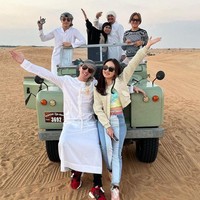 Saking dekatnya, foto-foto Natasha Wilona dan Verrel Bramasta saat di Dubai sampai membuat tak sedikit netizen yang jadi ikut baper. Kalau menurutmu, keduanya sudah balikan belum nih? Foto: Instagram