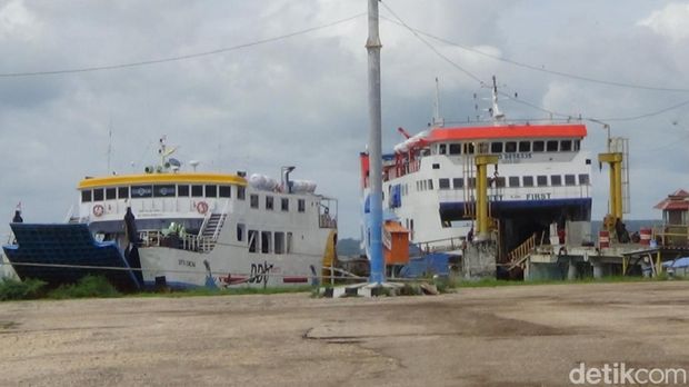 pelabuhan kalianget
