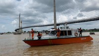 Teknisi Mesin Kapal Hilang Tenggelam di Sungai Batanghari Jambi