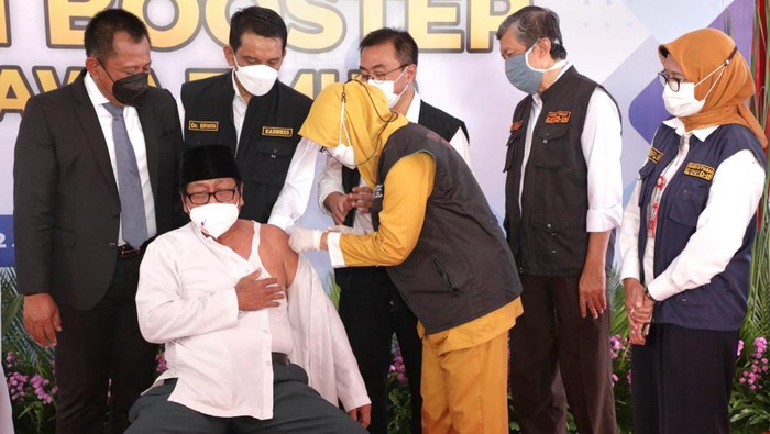 vaksinasi di surabaya