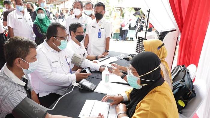 vaksinasi di surabaya