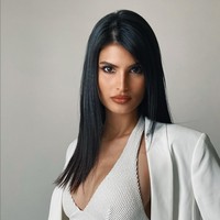 Perusahaan itu pun mempromosikan boneka seks buatannya dengan foto asli Yael. Foto: Instagram/@yael1c