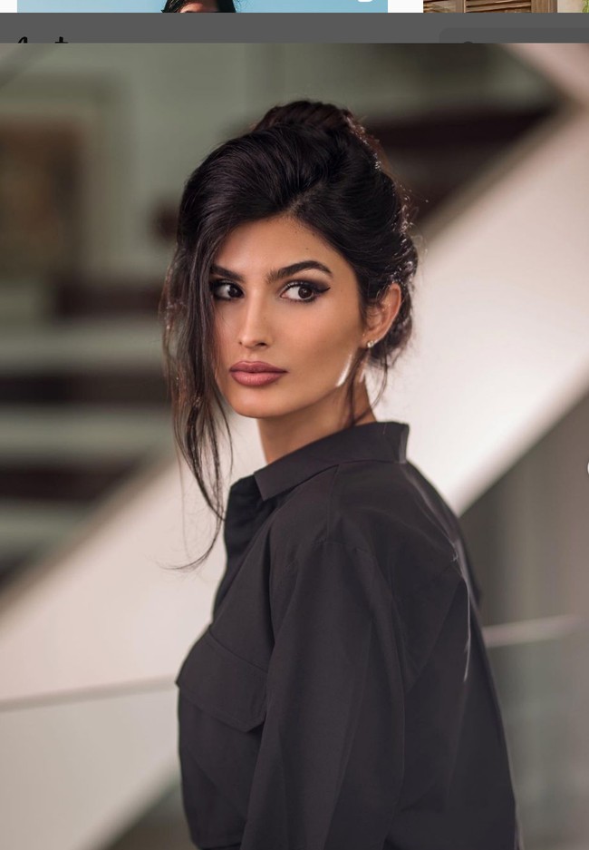 “Bukan hanya perkara tanda lahir dan nama saya, karena boneka seks tetap sekadar boneka dan ada batasan bisa semirip apa mereka dengan manusia. Tapi begitu sudah berkaitan dengan identitas, foto dan video saya, media sosial, tidak ada kesalahan di sini,” tuturnya seperti dikutip dari Times of Israel. Foto: Instagram/@yael1c