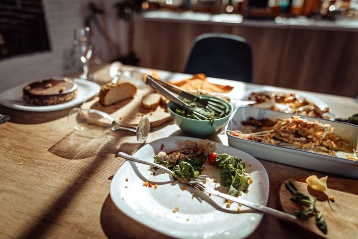 10 Arti Mimpi Makanan, dari Mimpi Makan Enak hingga Makanan Busuk
