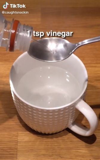 Cara Membuat Poached Egg Sempurna dalam Cangkir