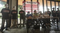 Bisnis tersebut dikerjakan oleh PT Partner Adiperkasa yang dimana UYM sebagai Komisaris Utama yang dikatakan tambangnya berada di Kalimantan Selatan.