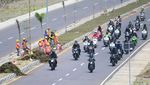 Gaya Jokowi Motoran Tinjau Infrastruktur di Bypass BIL-Mandalika Gaya Jokowi Motoran Tinjau Infrastruktur di Bypass BIL-Mandalika