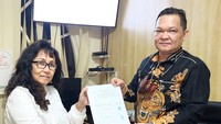Ekspansi tersebut diungkapkan Founder & CEO PT Energi Nusa Selaras Urban Development, Stevanus Rocky Laloan, SE, MM ditandai dengan penandatanganan nota kesepahaman (MOU) bersama Kepala Cabang Malang, Ikadara Ramli (Lina) dalam pembukaan Kantor Cabang Malang.