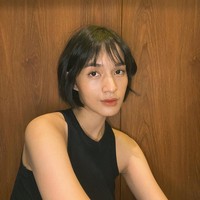 Penampilan terbaru Jeanne dengan rambut bob yang lebih pendek dari sebelum-sebelumnya. Foto: Instagram Jeanneta Sanfadelia