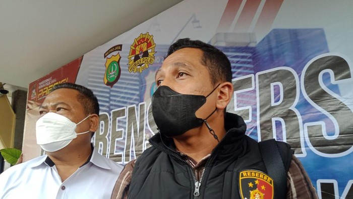 Kasat Reskrim Polres Depok AKBP Yogen Heroes Baruno