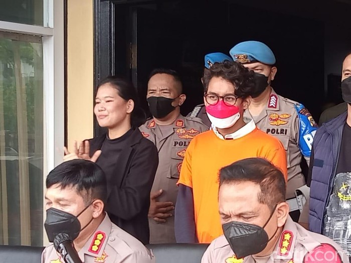 Kasus Ardhito Pramono terus bergulir dan ditindaklanjuti kepolisian. Dia sudah menjalani tes kesehatan hingga menyesal usai diciduk polisi menggunakan ganja.