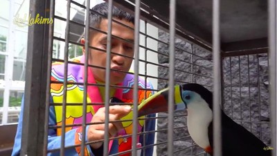 8 Potret Kebun Binatang Mini di Rumah Crazy Rich Malang, Koleksinya Mewah