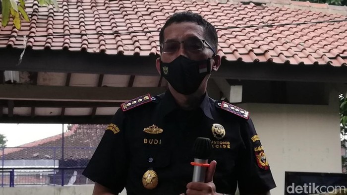 Kepala Kantor Bea dan Cukai Solo Budi Santoso