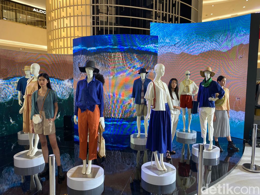 Koleksi Spring-Summer 2022 Uniqlo