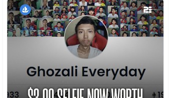 Akun ini menyoroti harga selfie Ghozali yang semakin melonjak nilainya. Foto: Twitter