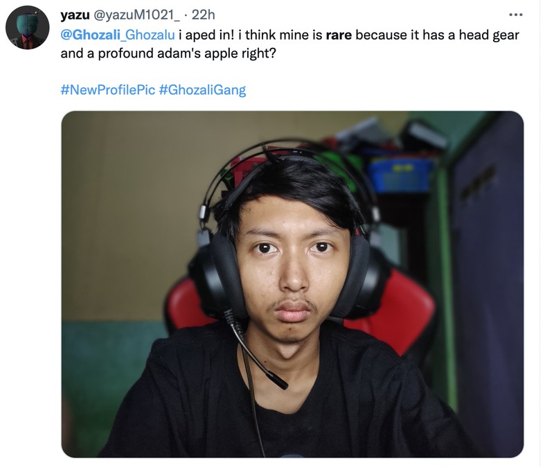 Meme selfie langka Ghozali