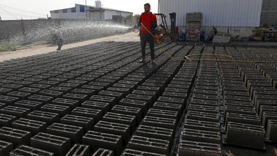 Memanfaatkan Puing Sisa Perang di Gaza Jadi Bernilai Ekonomis