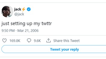 Pendiri Twitter, Jack Dorsey, meramaikan tren NFT dengan menjual tweet pertama yang dipajang di Twitter ini yang dulu dia posting. NFT ini berhasil terjual USD 2,9 juta. Foto: queue-it