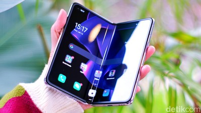 Menggenggam Oppo Find N di Indonesia, Hati-hati Tergoda!