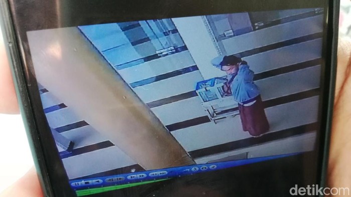 pencurian kotak amal di pasuruan