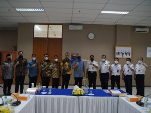 Dirut KAI ke Sumbar Follow Up Pertemuan Kepala Daerah yang Diinisiasi Andre Rosiade