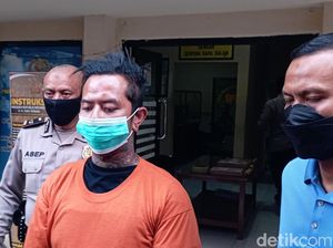 Palak Sopir Angkot di Bandung, Irfan: Buat Makan Kucing dan Anjing