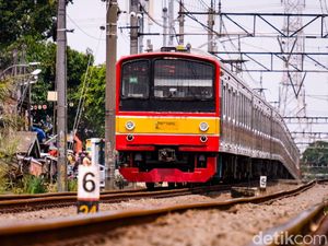 Dear Anker, Tarif KRL Naik Jadi Rp 5.000 Setuju Nggak?