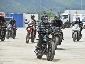 Pakai Motor Custom Jokowi Jajal Bypass Bandara-Mandalika