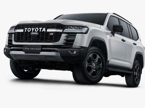 Pantas Cocok Buat Sultan, Isi Full Tank Land Cruiser Bakal Habis Segini