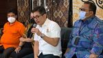 Upah Didesak Naik, Pengusaha-Bos Buruh Kopi Darat