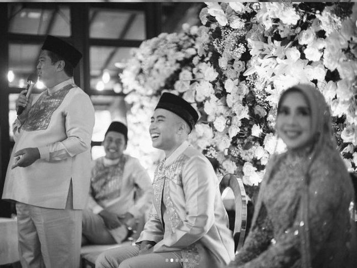 Vidi Aldiano Momen sungkeman dan siraman Vidi Aldiano jelang menikah