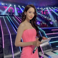 Meskipun telah menginjak kepala tiga, Yoona seakan tak menua. Penampilannya tak jauh berbeda saat debut bersama Girls’ Generation. Matanya yang lebar dan kulitnya yang pucat, mengingatkan netizen Korea dengan sosok putri tidur alias Aurora. Foto: dok Instagram @yoona__lim